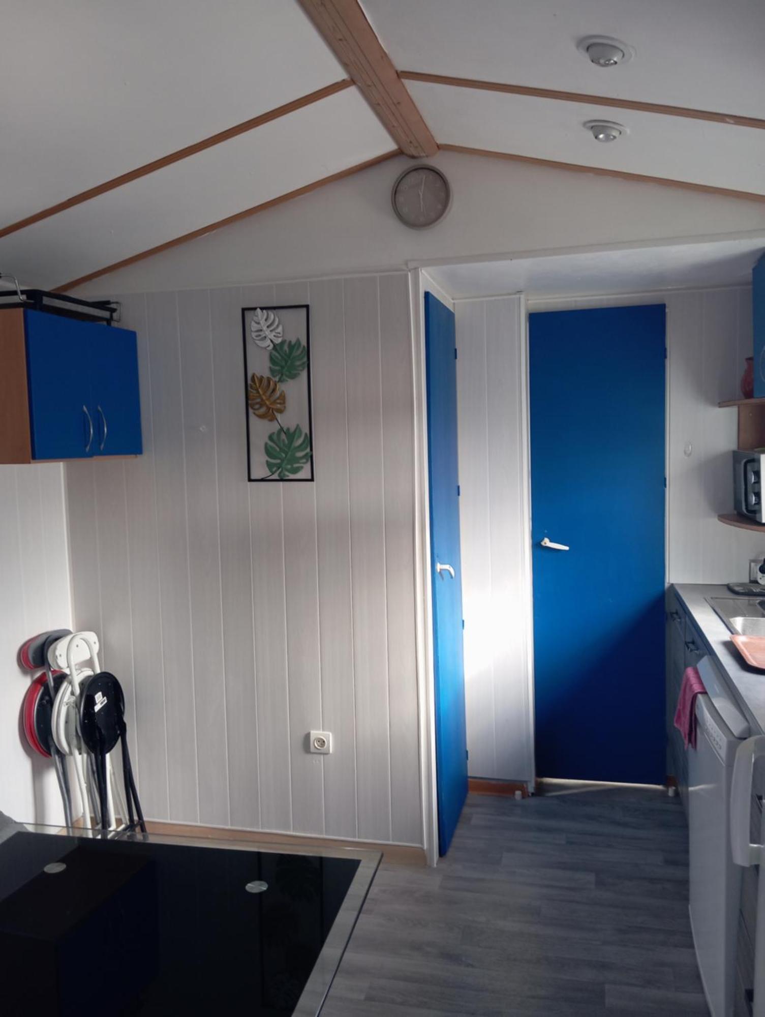 Vacances Familiales Dans Camping Avec Piscine Fréjus Rum bild