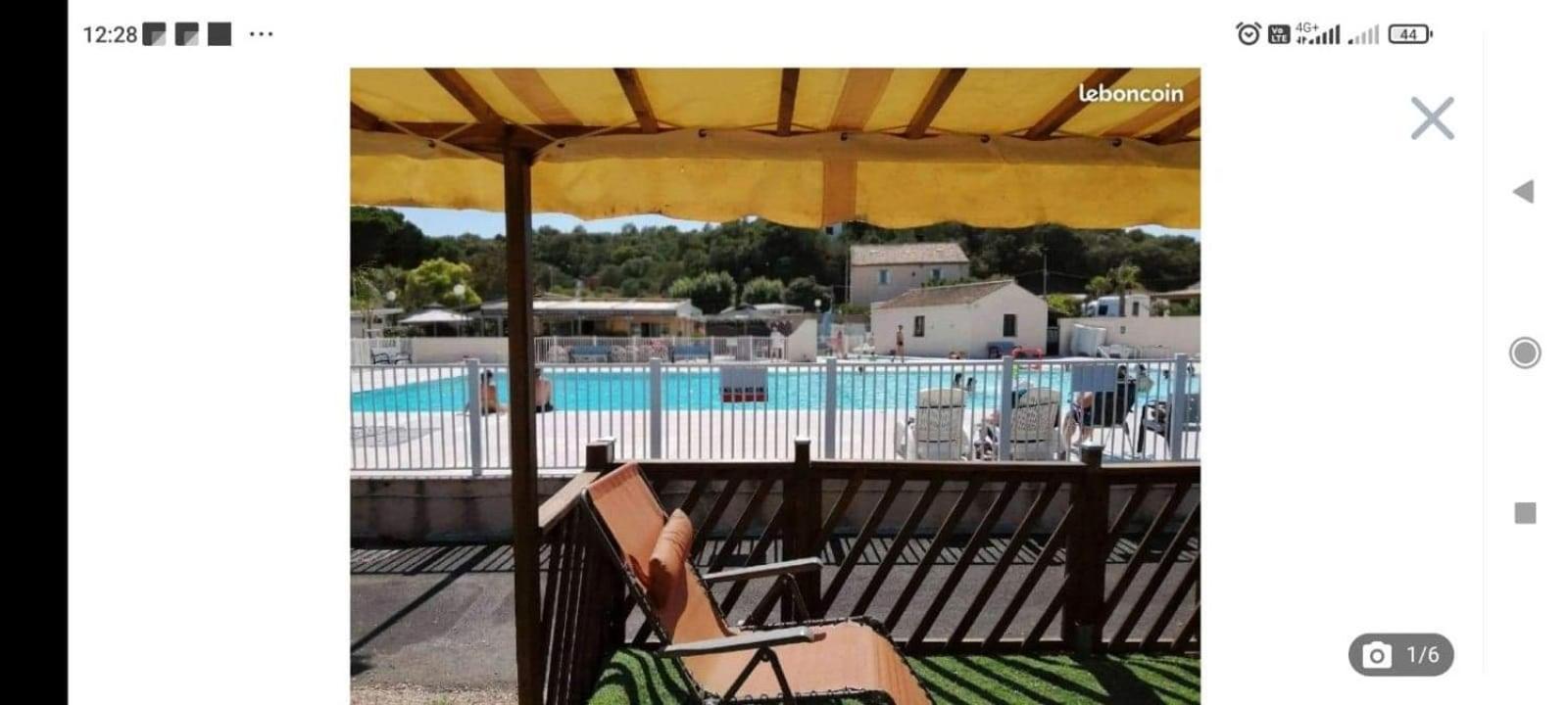 Vacances Familiales Dans Camping Avec Piscine Fréjus Rum bild